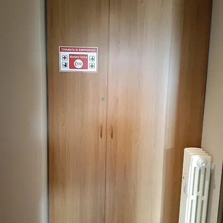 Apartment Ampio Monolocale Vicino Al Lungolago Di Lecco