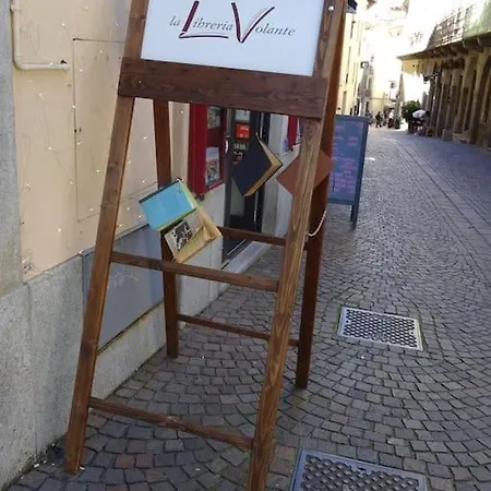 Ampio Monolocale Vicino Al Lungolago Di