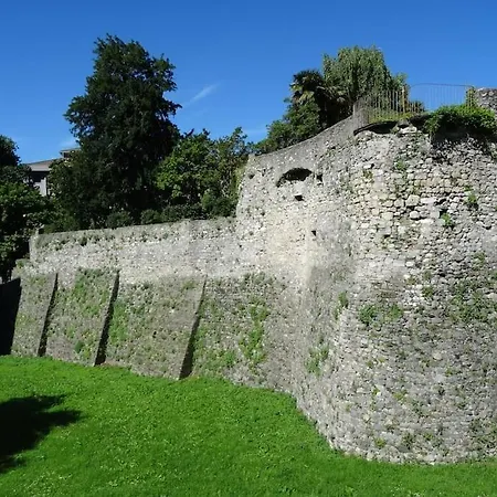 Apartament Ampio Monolocale Vicino Al Lungolago Di Lecco
