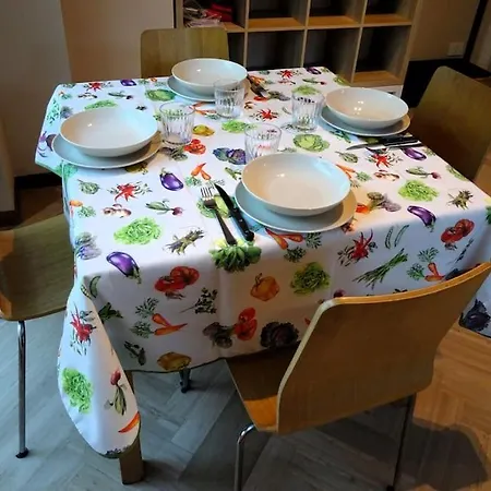 Ampio Monolocale Vicino Al Lungolago Di Apartament *