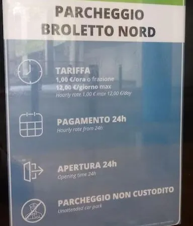 Ampio Monolocale Vicino Al Lungolago Di Apartament Lecco