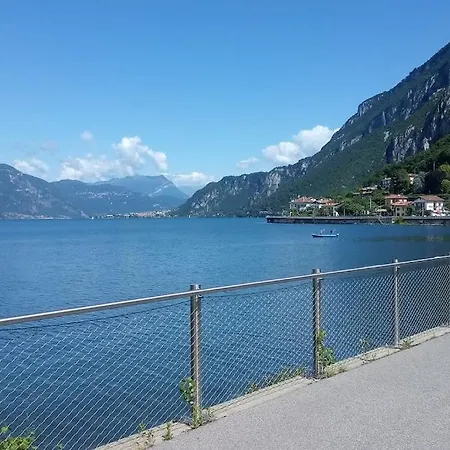 Ampio Monolocale Vicino Al Lungolago Di Lecco