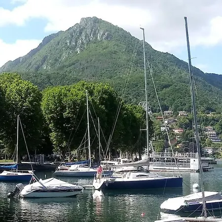 Ampio Monolocale Vicino Al Lungolago Di Apartament