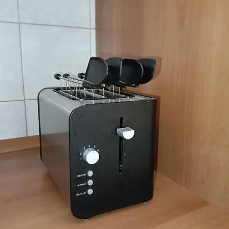 Ampio Monolocale Vicino Al Lungolago Di *