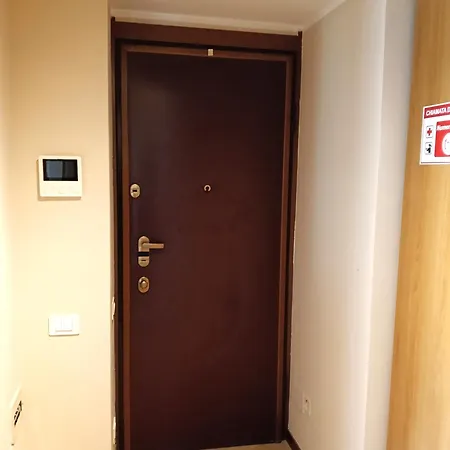 Apartment Ampio Monolocale Vicino Al Lungolago Di