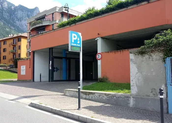 Ampio Monolocale Vicino Al Lungolago Di Lecco