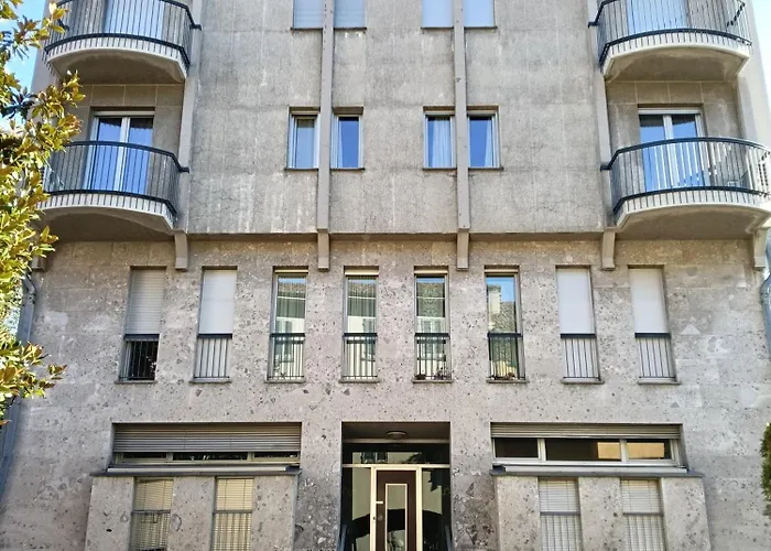 Lägenhet Ampio Monolocale Vicino Al Lungolago Di Lecco