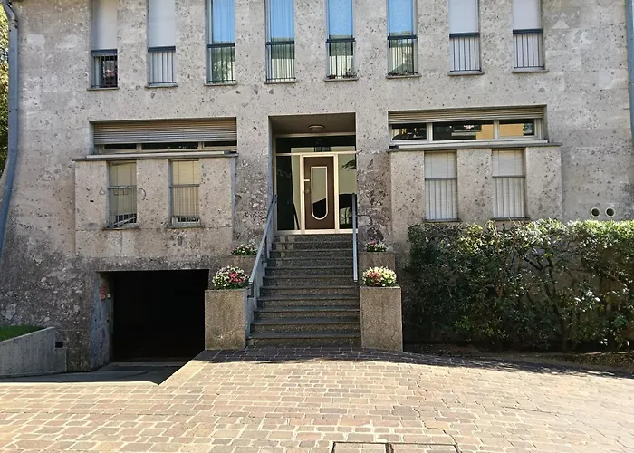 Lägenhet Ampio Monolocale Vicino Al Lungolago Di *