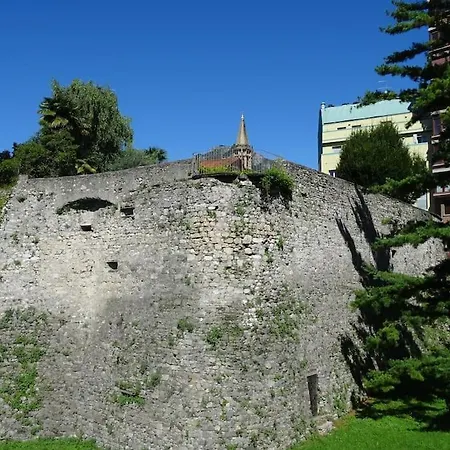 Lejlighed Ampio Monolocale Vicino Al Lungolago Di Lecco