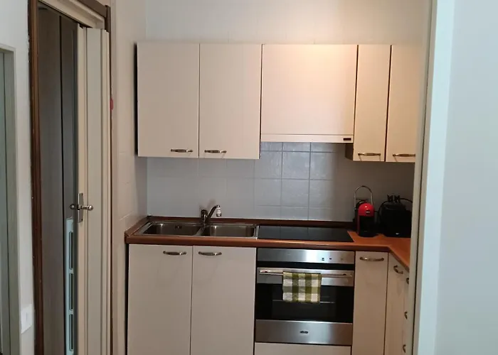 Ampio Monolocale Vicino Al Lungolago Di * Lecco